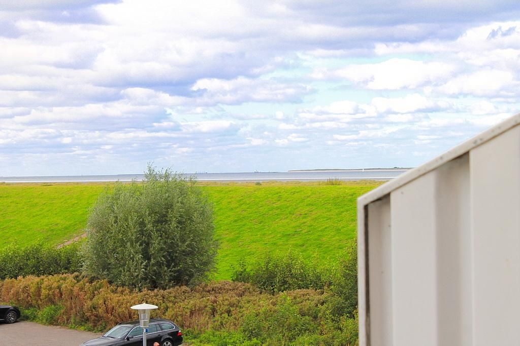 Balkon mit Meerblick